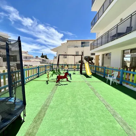 Terrace With Pool By Homing Apartment *