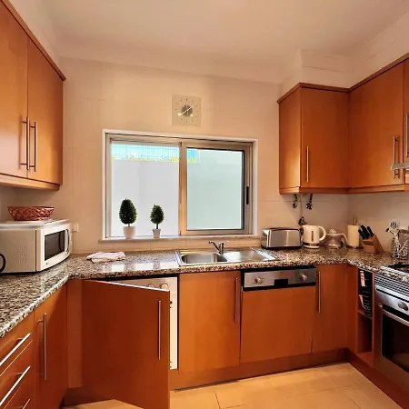 Terrace With Pool By Homing Албуфейра