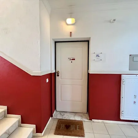 Terrace With Pool By Homing شقة *