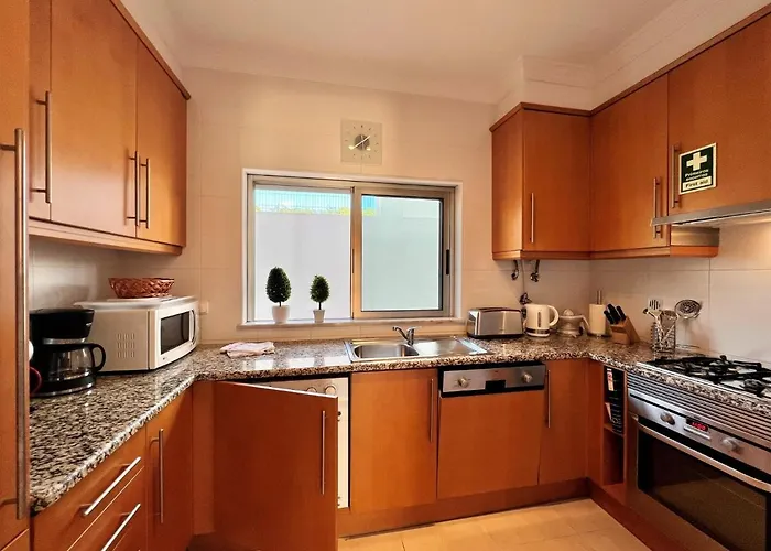 Terrace With Pool By Homing Albufeira